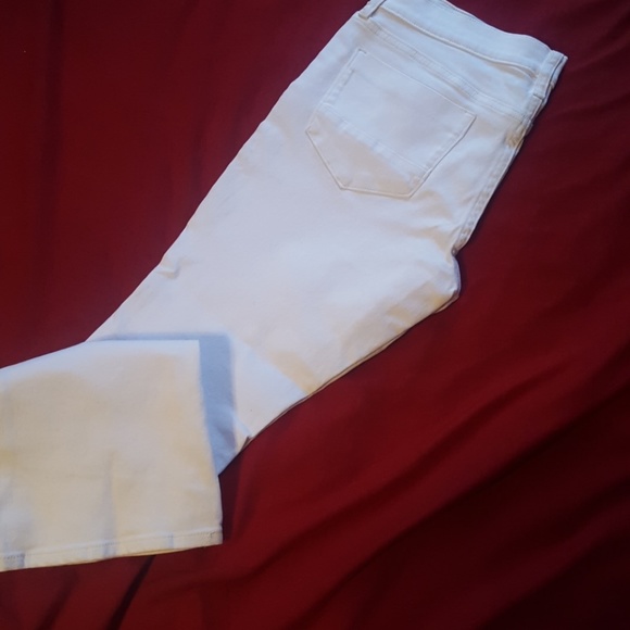 White jeans - Picture 5 of 5